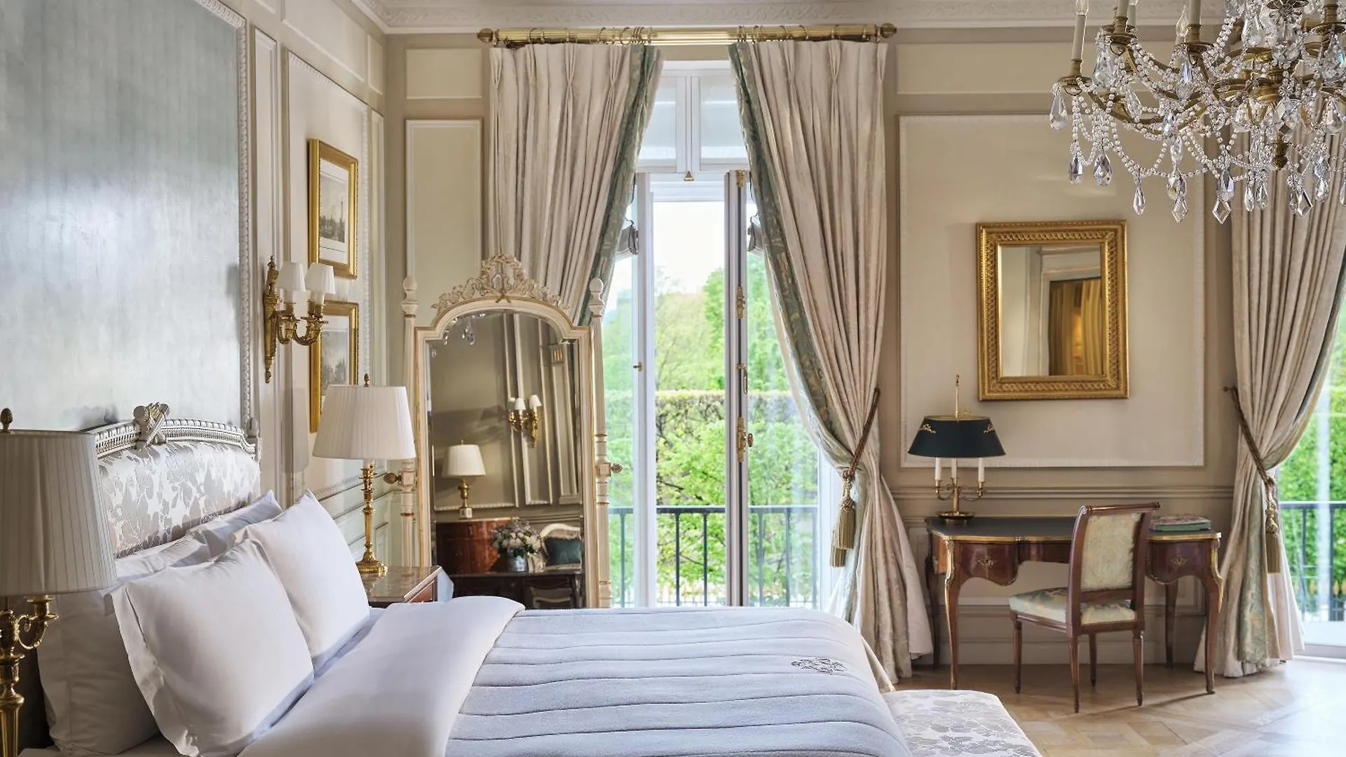 فندق Le Meurice - Dorchester Collection