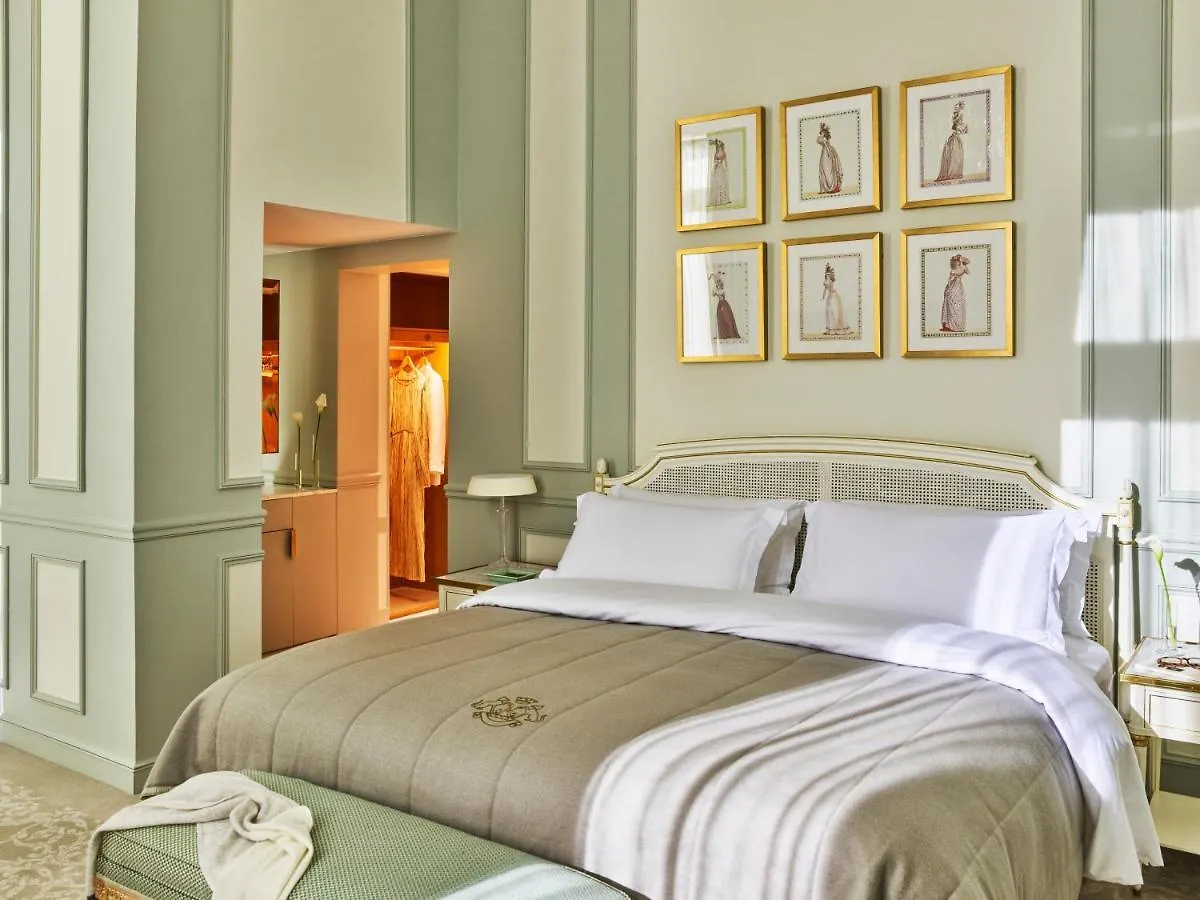 מלון Le Meurice - Dorchester Collection פריז