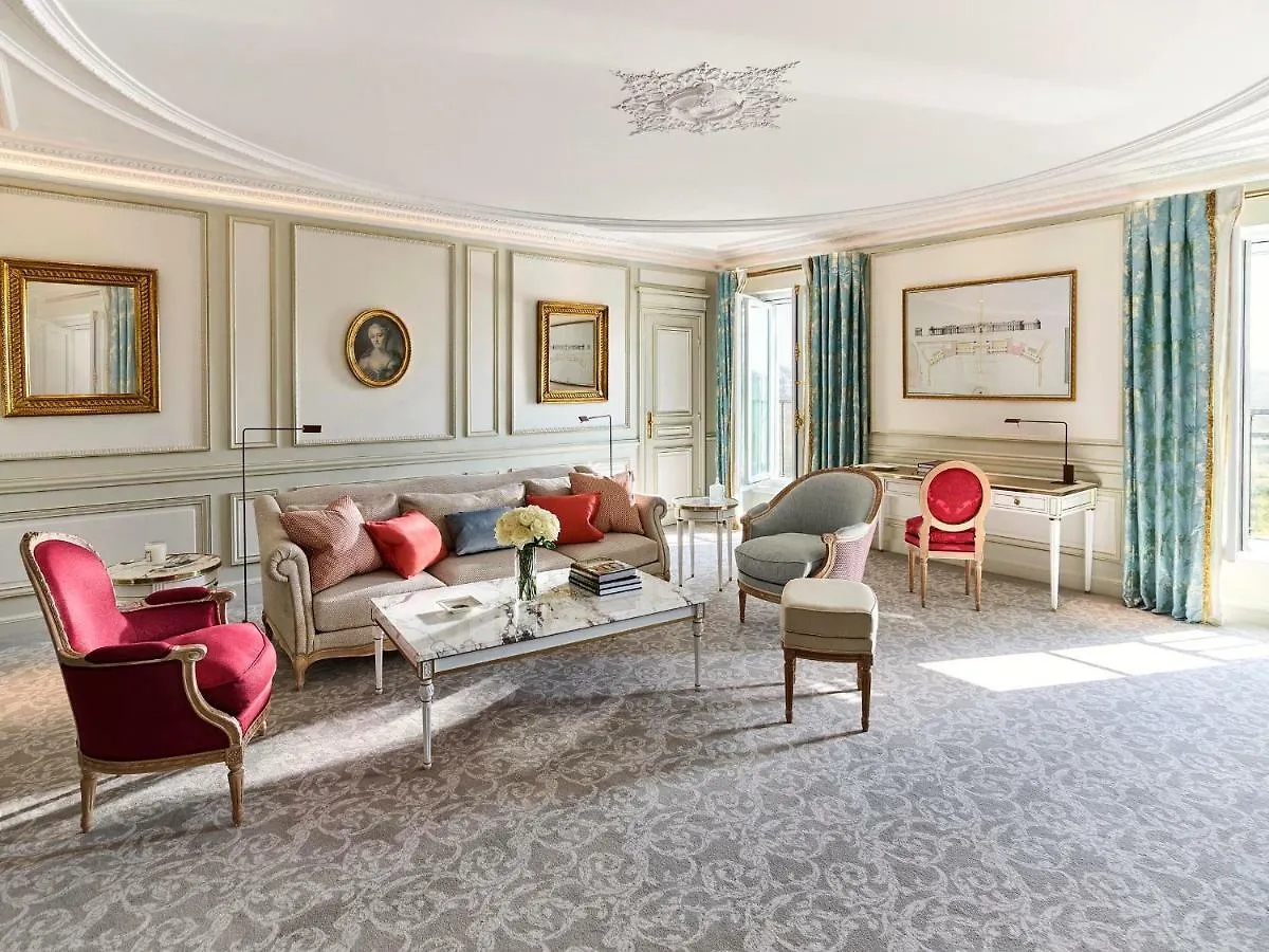 מלון Le Meurice - Dorchester Collection פריז