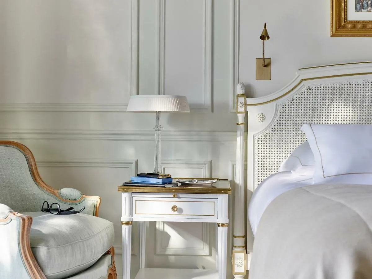 Le Meurice - Dorchester Collection מלון