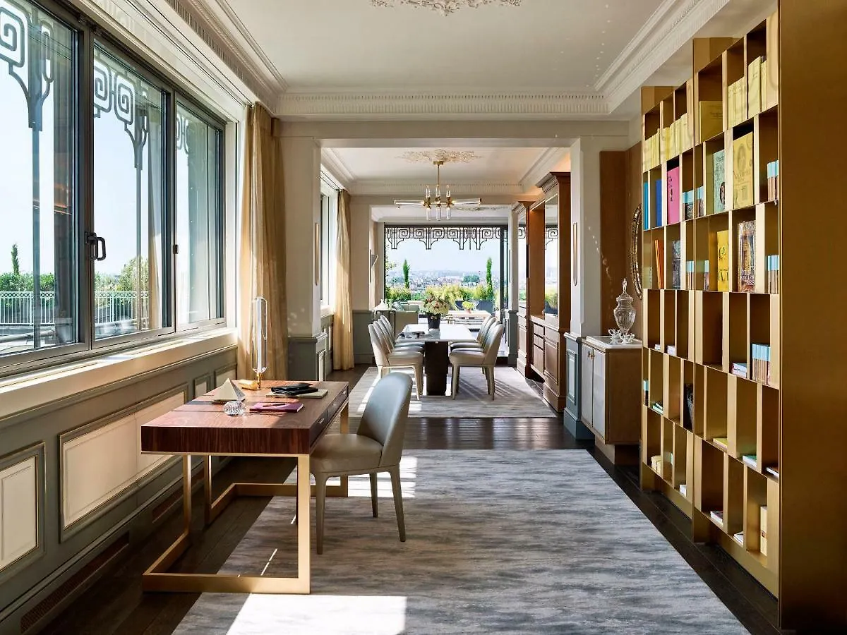 Le Meurice - Dorchester Collection מלון 5*